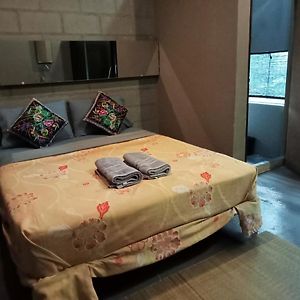 Budget Zimmer mit Kingsize-Bett
